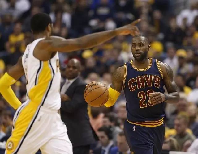  米切尔45分骑士横扫步行者  